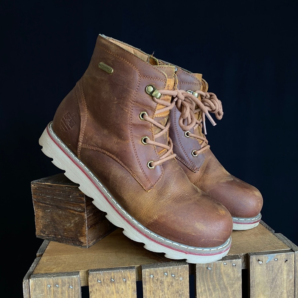 Waterproof Royal Canadian Tecumseh Boots